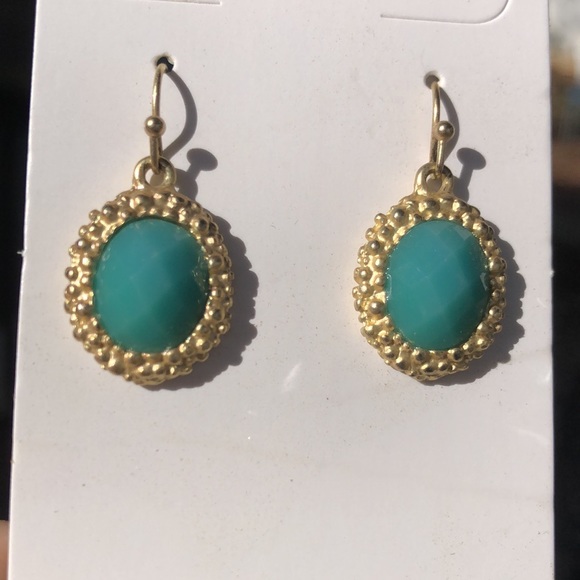 Teal Faceted Earrings 5/$25 - Picture 3 of 7